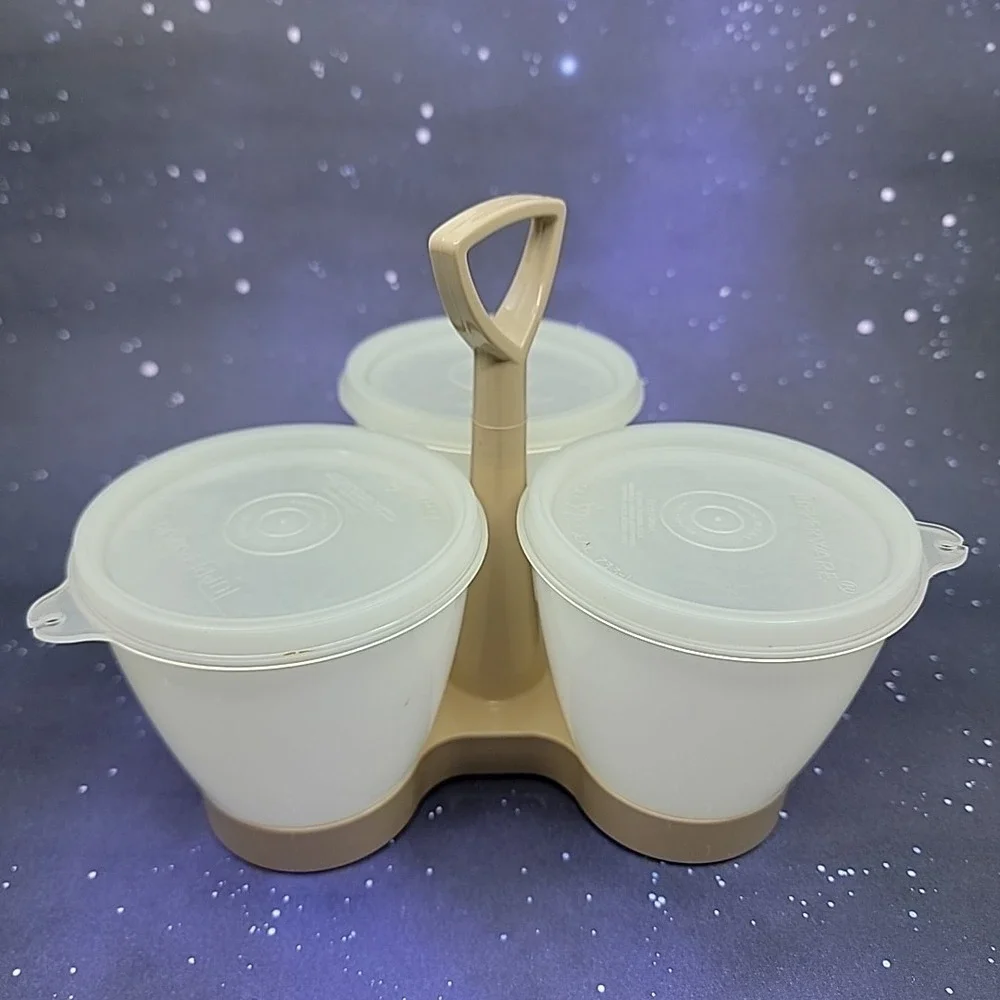 Tupperware some signs